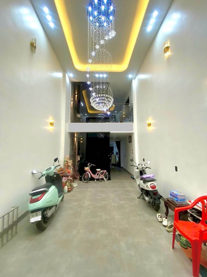 Bán nhà mặt đường Phạm Ngũ Lão, Nam Định 63m² - Kinh doanh thuận lợi ngay mặt tiền!