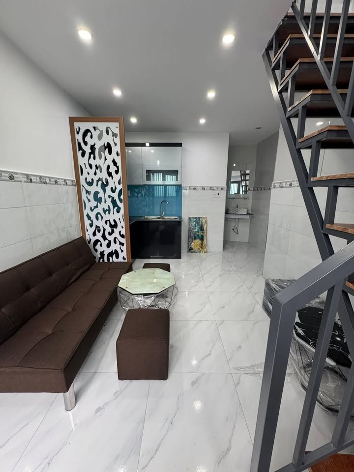 Nhà bán Thanh Khê Đông 36m² giá 1 tỷ - Nhà mới đẹp, vào ở ngay!