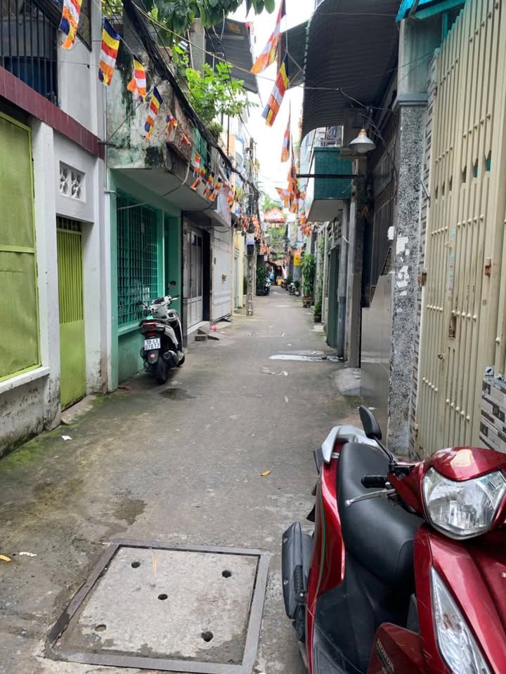 Nhà hẻm xe hơi Âu Dương Lân, Phường 3, Quận 8, 60m² - Sổ hồng chính chủ, thương lượng dễ dàng!