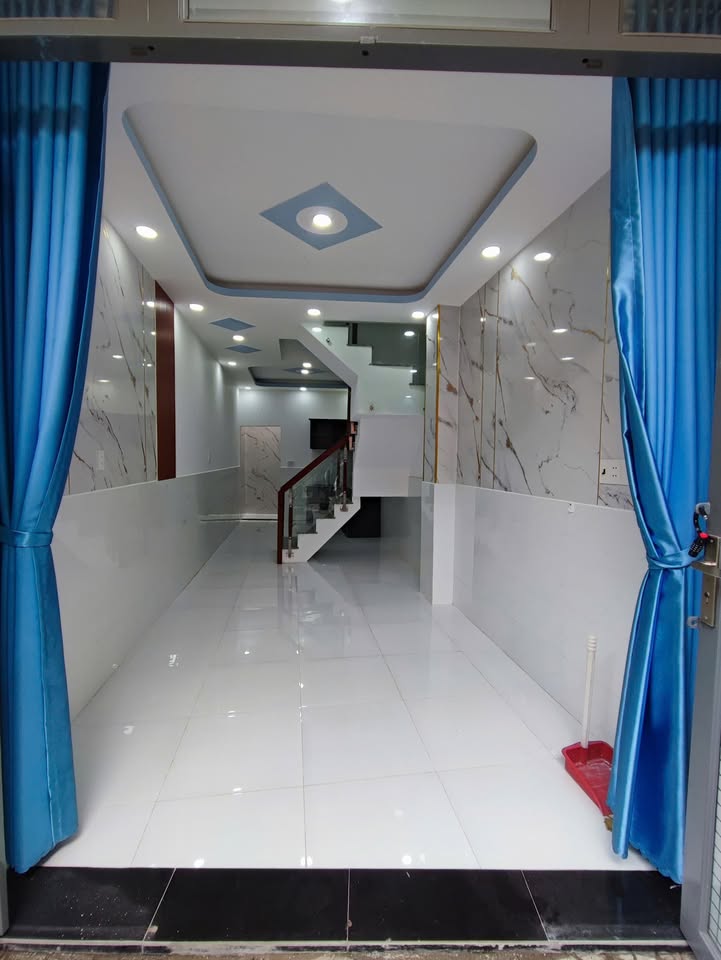 Nhà hẻm xe hơi An Dương Vương, Q8, 30m² giá 1.6 tỷ - Nhà mới đẹp, chính chủ bán gấp!