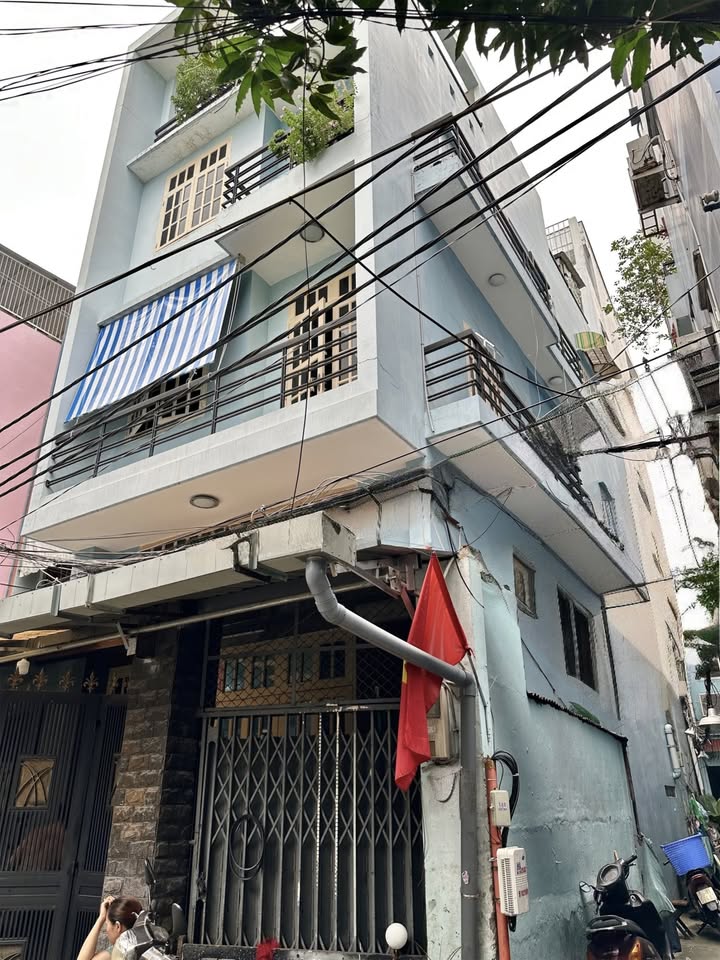 Nhà riêng Quận 3 Hoàng Sa 71m² giá 9.8 tỷ - Lô góc 2 mặt thoáng, ô tô đỗ cửa!