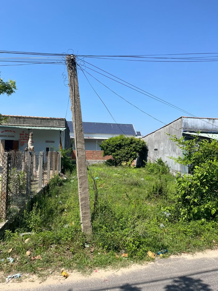 Đất nền Vạn Hưng Khánh Hòa 318m² giá 2 tỷ - View hồ sen tuyệt đẹp!