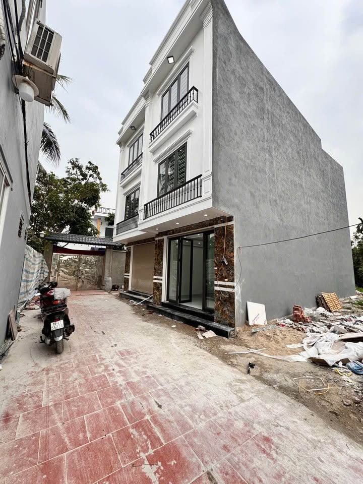 Nhà 3 Tầng 42m² tại Văn Đẩu, Kiến An - Thiết kế đầy đủ, chỉ 2.1 tỷ!