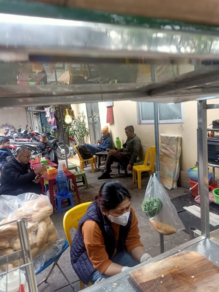 Nhà cho thuê tại Nghĩa Tân, Cầu Giấy - Giá chỉ 3 triệu/tháng, phù hợp cho sinh viên!