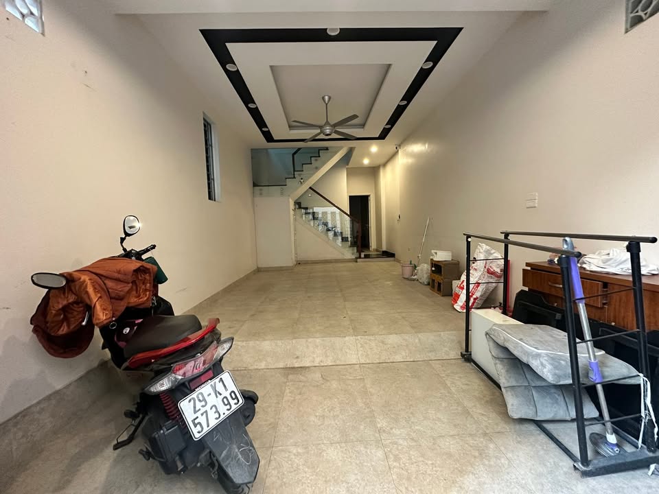 Nhà nguyên căn Hoàng Minh Đạo 60m² giá 20 triệu - Diện tích rộng rãi, tiện nghi đầy đủ!