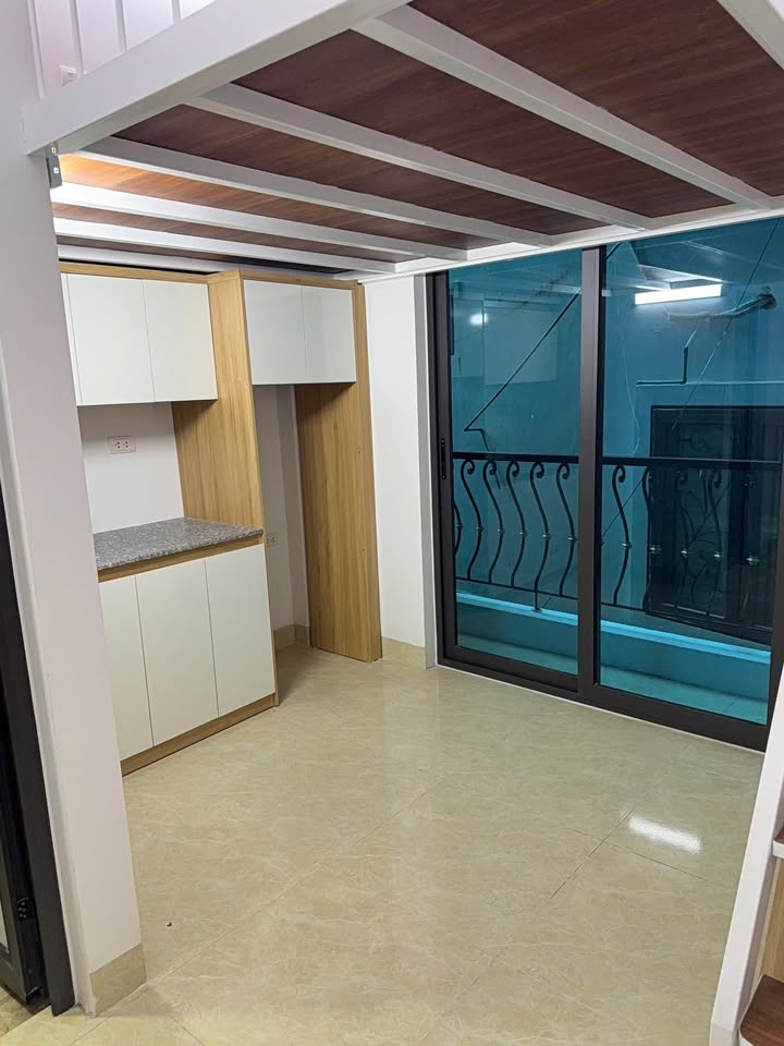 Căn hộ chung cư mini cho thuê tại Định Công, Hoàng Mai - Thang máy hiện đại, 15 phòng mới tinh!