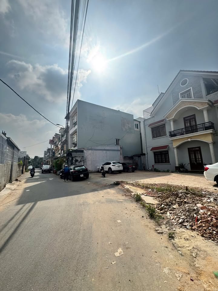 Nhà phố đẹp Đỗ Xuân Hợp, 62m² giá 6.85 tỷ - Vị trí tuyệt vời, tiện ích đầy đủ!