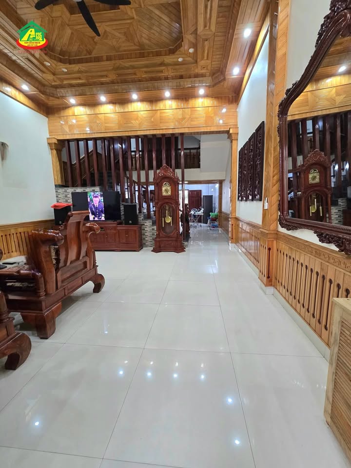 Nhà 3 tầng Nguyễn Văn Cừ, Nam Bình 108m² - Thiết kế hiện đại, giá hợp lý!