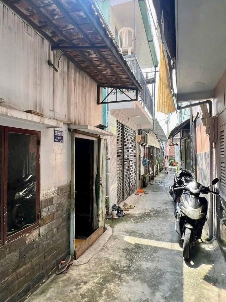 Nhà riêng quận 12, đường Nguyễn Văn Quá, 24m² giá 1.87 tỷ - Sổ hồng chính chủ!