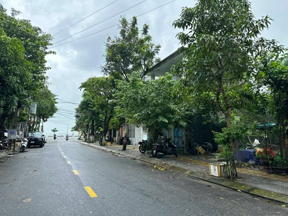 Đất mặt tiền 160 Nguyễn Phan Vinh, Sơn Trà 120m² - Cơ hội đầu tư gần biển!