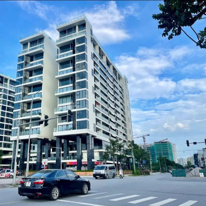 Mặt phố Tân Thụy, Phúc Đồng 240m² giá 40 tỷ - Cơ hội đầu tư hiếm có!