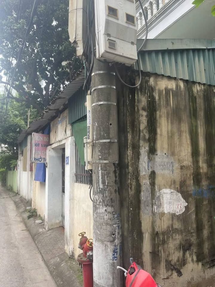 Đất Cầu Diễn 35m² giá 6.3 tỷ - Đầu tư đẹp, tiện ích đầy đủ!