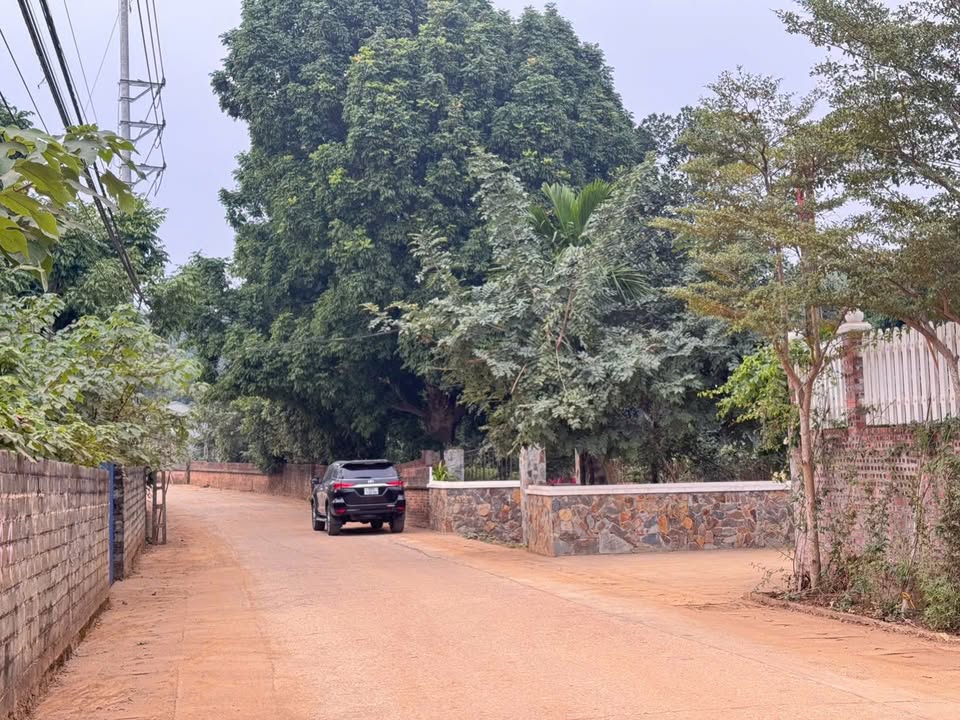 Đất nền Lô góc 416.8m² tại Yên Bài, Ba Vì - Giá chỉ 1X triệu/m² - Cơ hội đầu tư tuyệt vời!