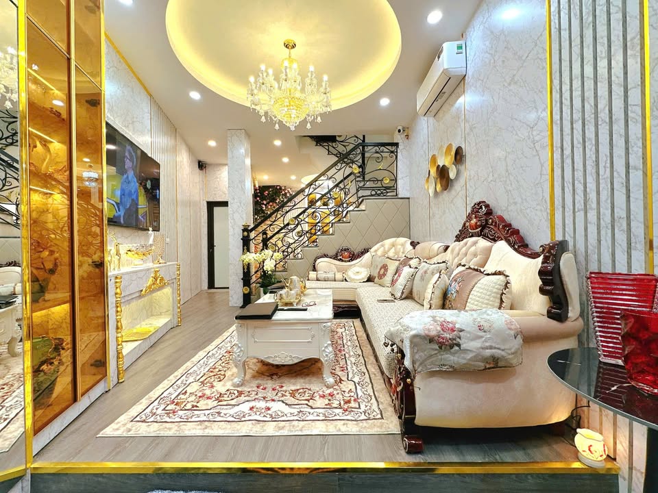 Nhà riêng Trường Chinh 49m² giá thỏa thuận - Ô tô đỗ cửa, 2 mặt thoáng!