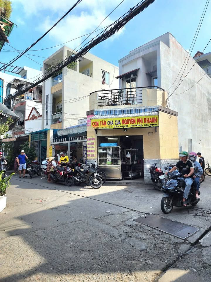 Nhà mặt tiền Lê Văn Duyệt, Bình Thạnh 64m² giá 11.5 tỷ - Kinh doanh đỉnh cao!