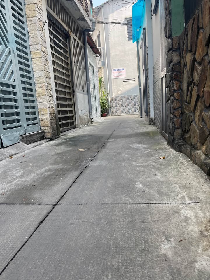 Nhà phố Phú Nhuận 46m² giá 6.5 tỷ - Vị trí trung tâm, sổ hồng chính chủ!