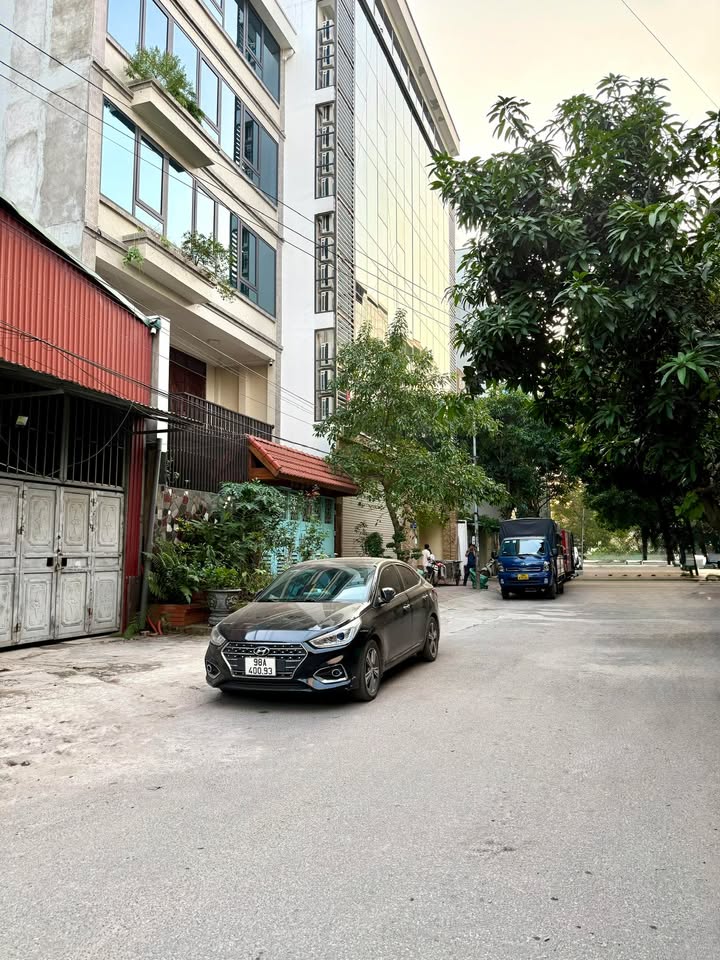 Đất đấu giá Đức Diễn 145m² giá thỏa thuận - Vị trí vàng xây tòa building!