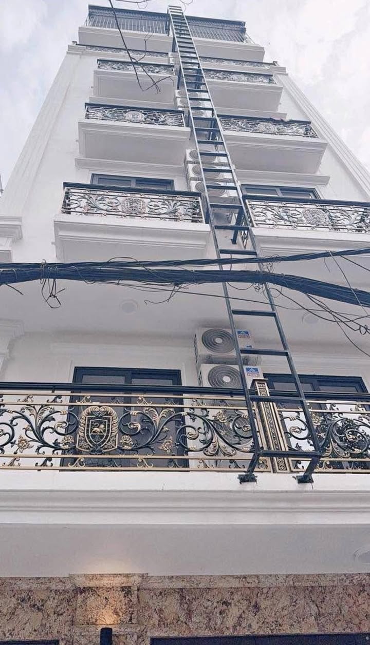 Nhà 6 tầng Cổ Nhuế Bắc Từ Liêm 66m² giá 10 tỷ - Đầu tư sinh lời cao!