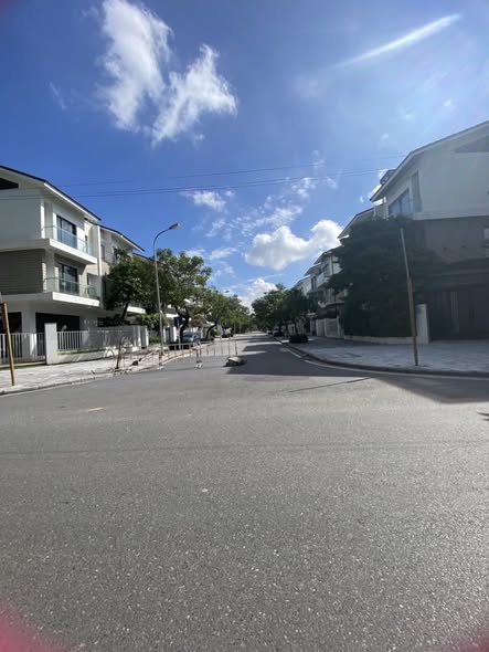 Đất nền phân lô dịch vụ KĐT Đô Nghĩa 50m² giá 12.85 tỷ - Vị trí đắc địa cho kinh doanh!