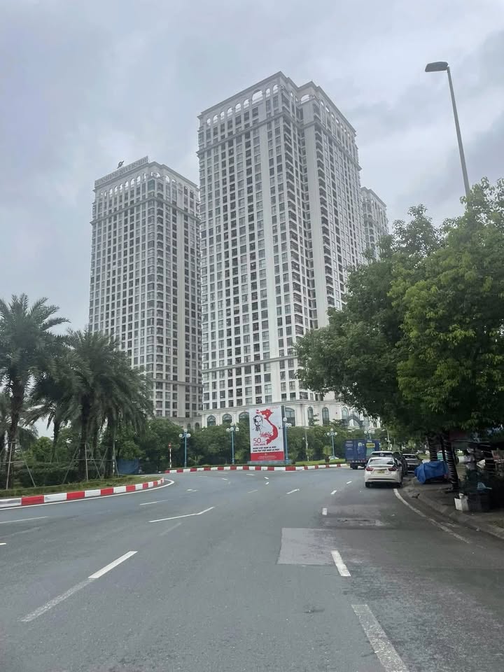 Nhà 6 tầng Phú Thượng Tây Hồ 43m² giá 9.3 tỷ - Thiết kế hiện đại, thang máy