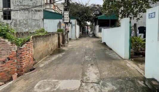 Đất Phú Thịnh - Sơn Tây 80m² giá 2 tỷ - Sổ đỏ chính chủ, an ninh tốt!