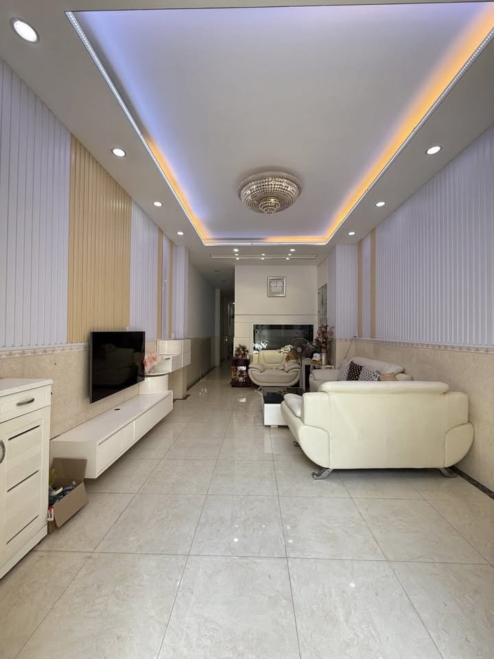 Nhà mặt tiền kinh doanh Hương Lộ 2, Bình Tân 200m² giá chỉ 19 tỷ - Doanh thu ổn định!