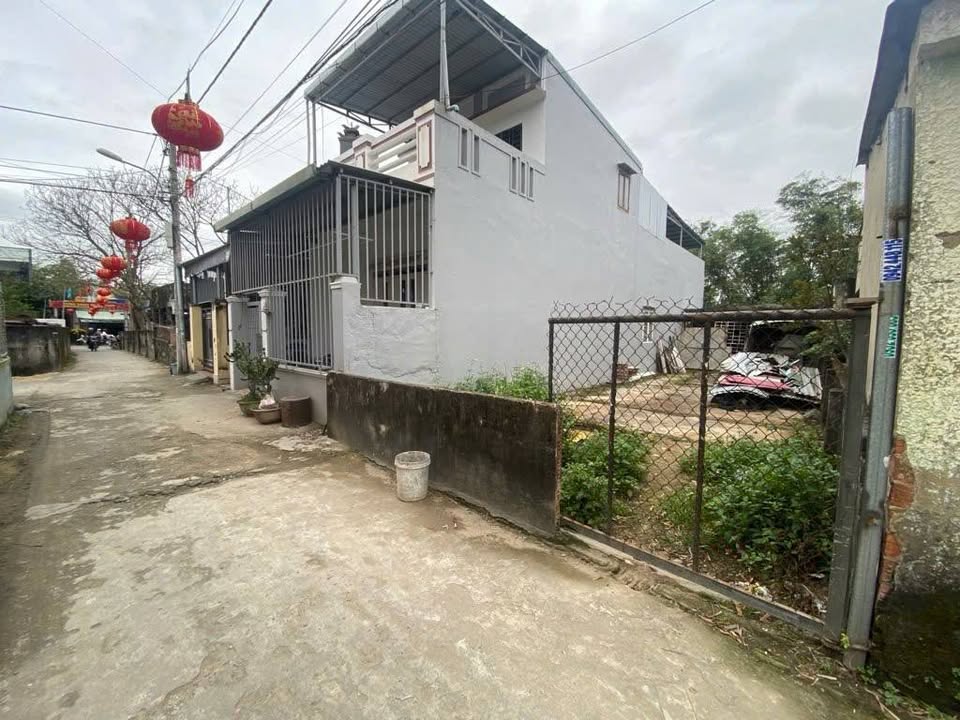 Đất nền Bình Kỳ, Ngũ Hành Sơn 100m² - Hướng Đông, Sát đường chính!