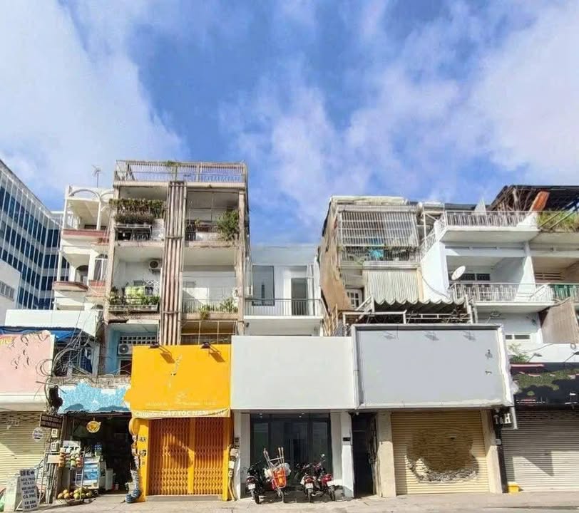 Nhà nguyên căn Lê Văn Sỹ, Quận 3, 96m² - Cho thuê giá tốt!