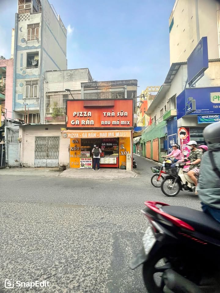 Nhà phố cho thuê góc 2 mặt tiền Thích Quảng Đức, Phú Nhuận, 64m² - Vị trí đắc địa, kinh doanh sầm uất