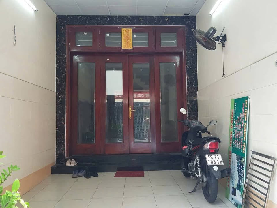 Cho thuê mặt bằng mặt tiền Trần Khắc Chân, Phú Nhuận 70m² - Kinh doanh ăn uống lý tưởng!