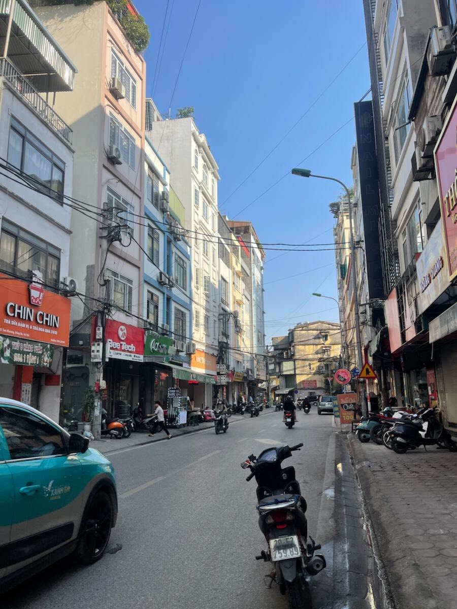 Nhà mặt phố Tam Khương, Đống Đa 28m² giá 17.9 tỷ - Đầu tư sinh lời ngay!