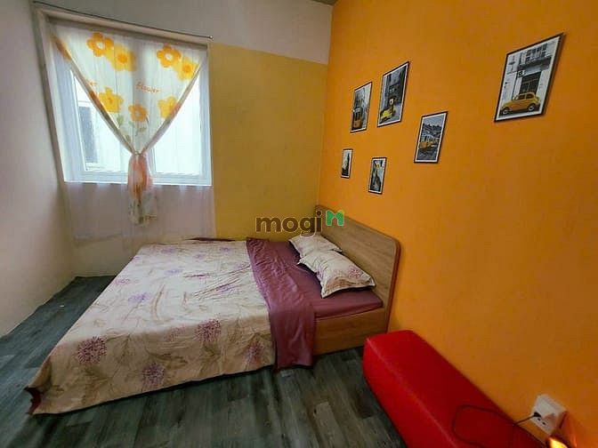 Phòng cho thuê tại Villa Trung Tâm, 25m² chỉ 2,3 triệu - Tiện ích đầy đủ!