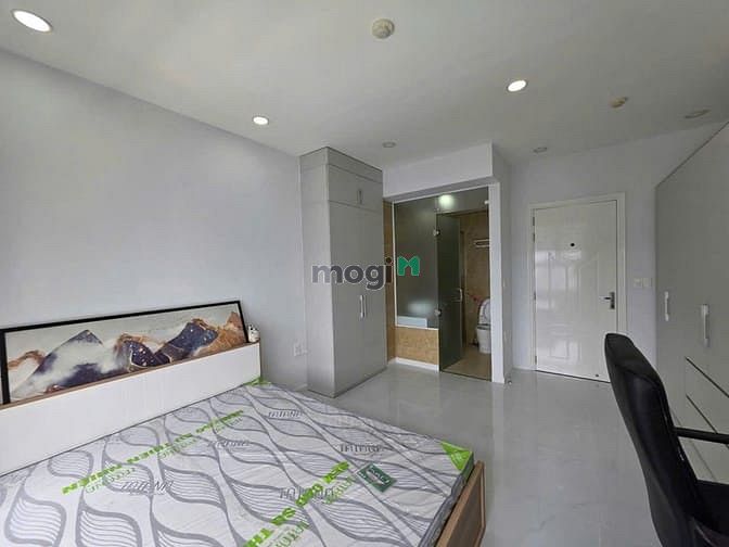 Chung cư Ruby Tân Bình 100m² giá 10 triệu - Nhà mới, đầy đủ tiện nghi!