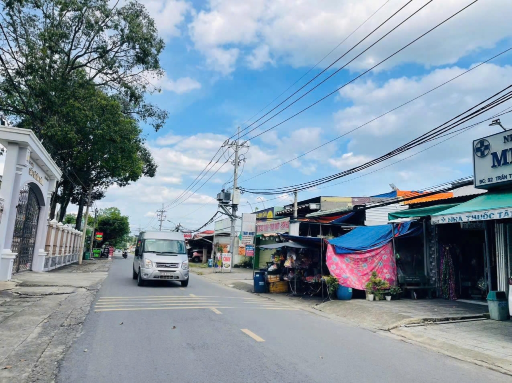 Nhà đất chính chủ Tân Thông Hội 229m² giá 2.25 tỷ - Sẵn sàng kinh doanh!