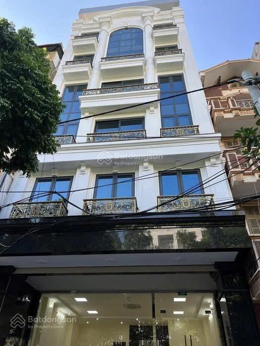 Cho thuê nhà phố Duy Tân, Dịch Vọng Hậu 110m² - Thiết kế hiện đại, sẵn sàng hoạt động!