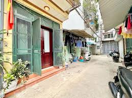 Nhà cho thuê 4 tầng 7 phòng ngủ tại Tây Tựu, Bắc Từ Liêm - Phù hợp làm văn phòng và ở