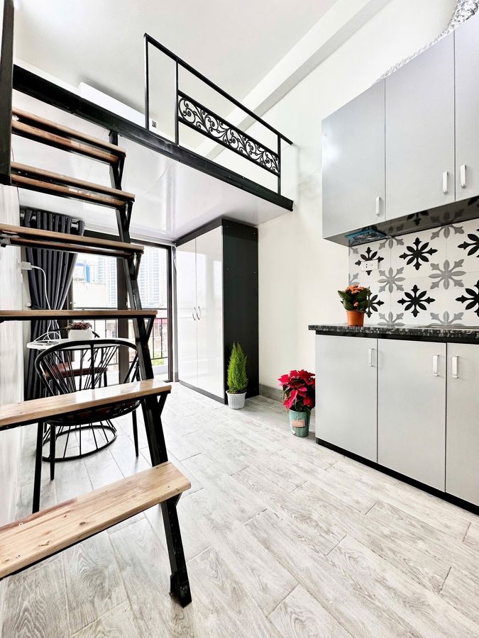 Bán nhà kinh doanh cho thuê phố Minh Khai 42m² giá 12.9 tỷ - Dòng tiền ổn định ngay