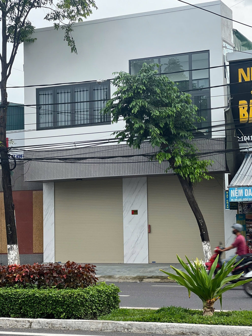 Nhà 2 tầng mặt tiền đường 23/10, Nha Trang 60m² giá 4.25 tỷ - Tiềm năng kinh doanh lớn!