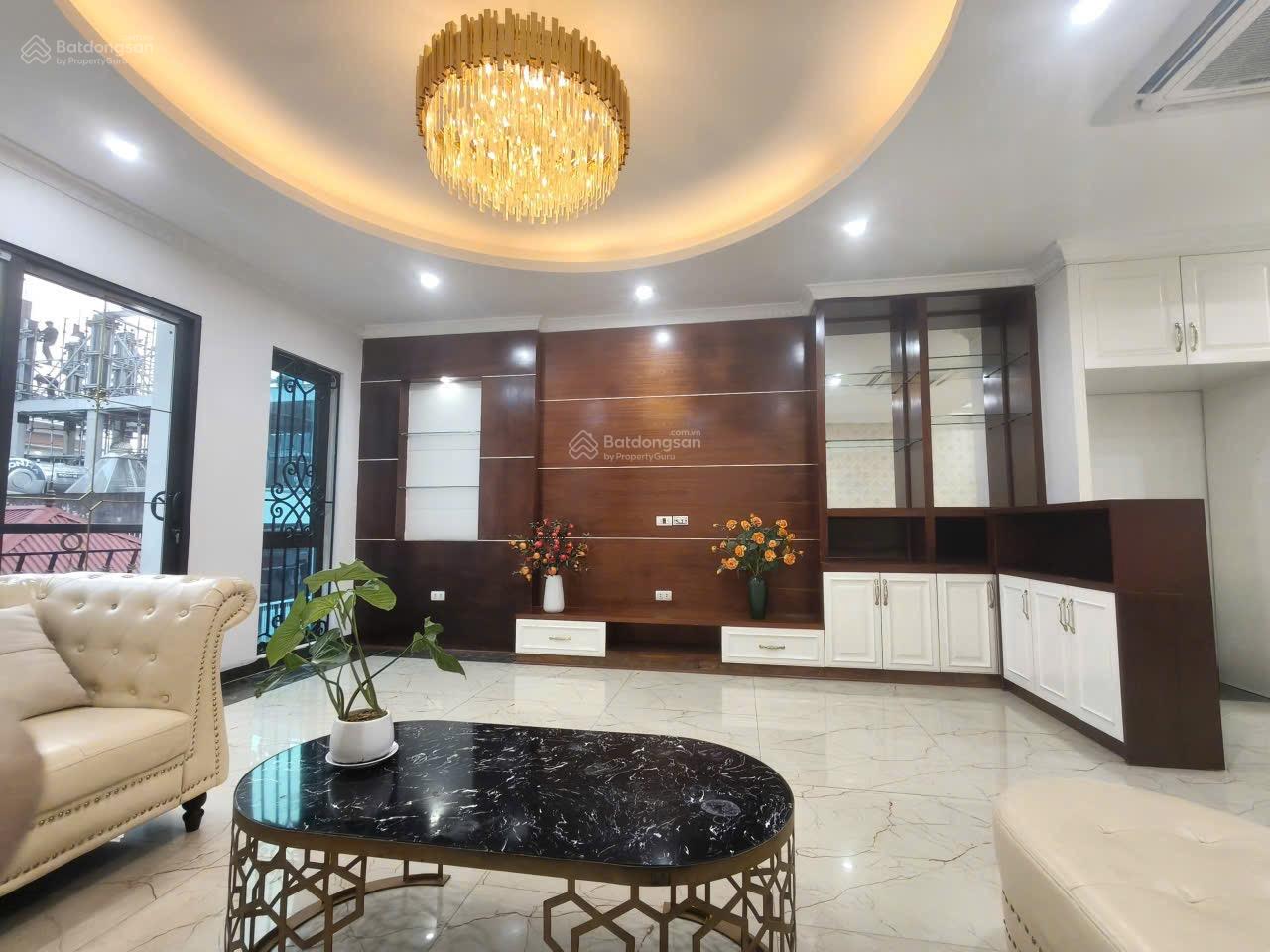 Nhà phố Trung Kính 69m² giá 43.33 tỷ - Chính chủ bán gấp!