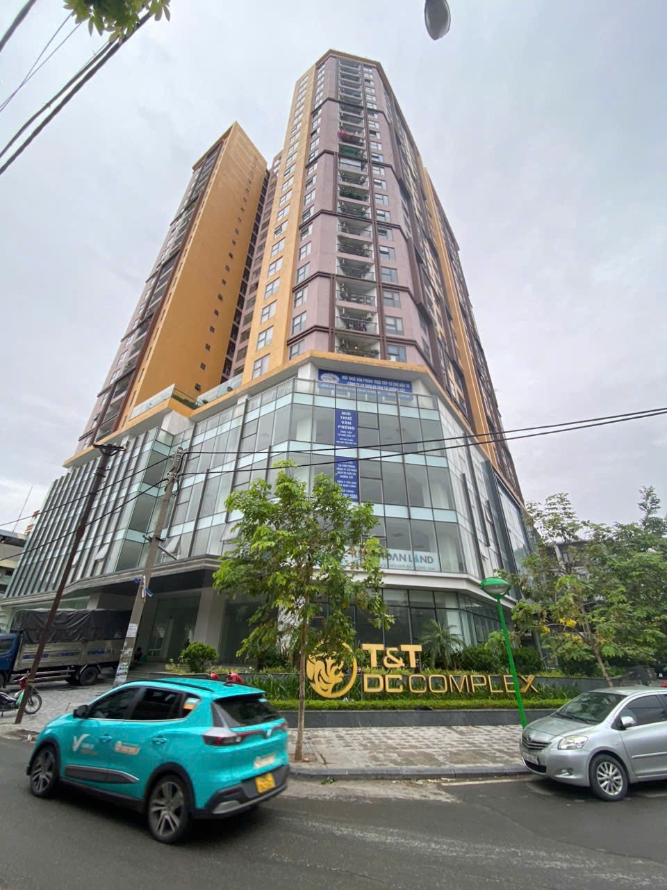 Cho thuê sàn thương mại tại tòa T$T số 120 Định Công, Hoàng Mai - Diện tích linh hoạt từ 300m² đến 1000m²!