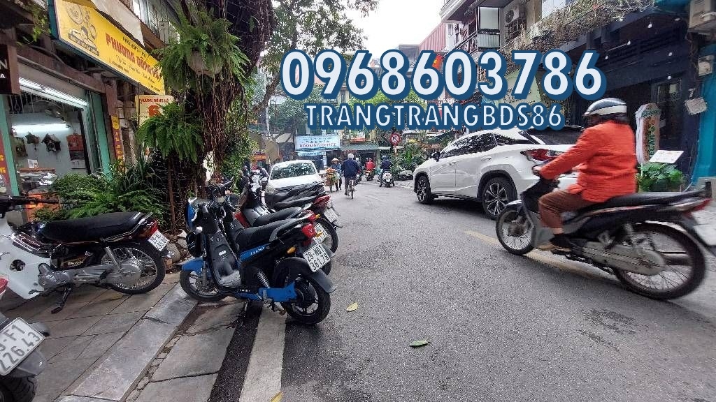 Nhà mặt phố Hàng Phèn, Hoàn Kiếm 52m² giá 61,5 tỷ - Tiềm năng kinh doanh đỉnh cao!