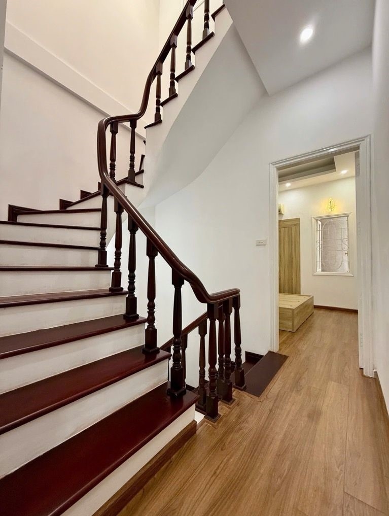 Bán nhà phố Yên Lãng, Đống Đa 45m² giá 11,5 tỷ - An cư lý tưởng ngay trung tâm!