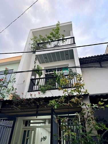 Nhà Mới 2 Mặt Hẻm Ô Tô Tại Chợ Bình Thành - 58m² Giá 5.07 Tỷ - Đầu Tư Ngay!