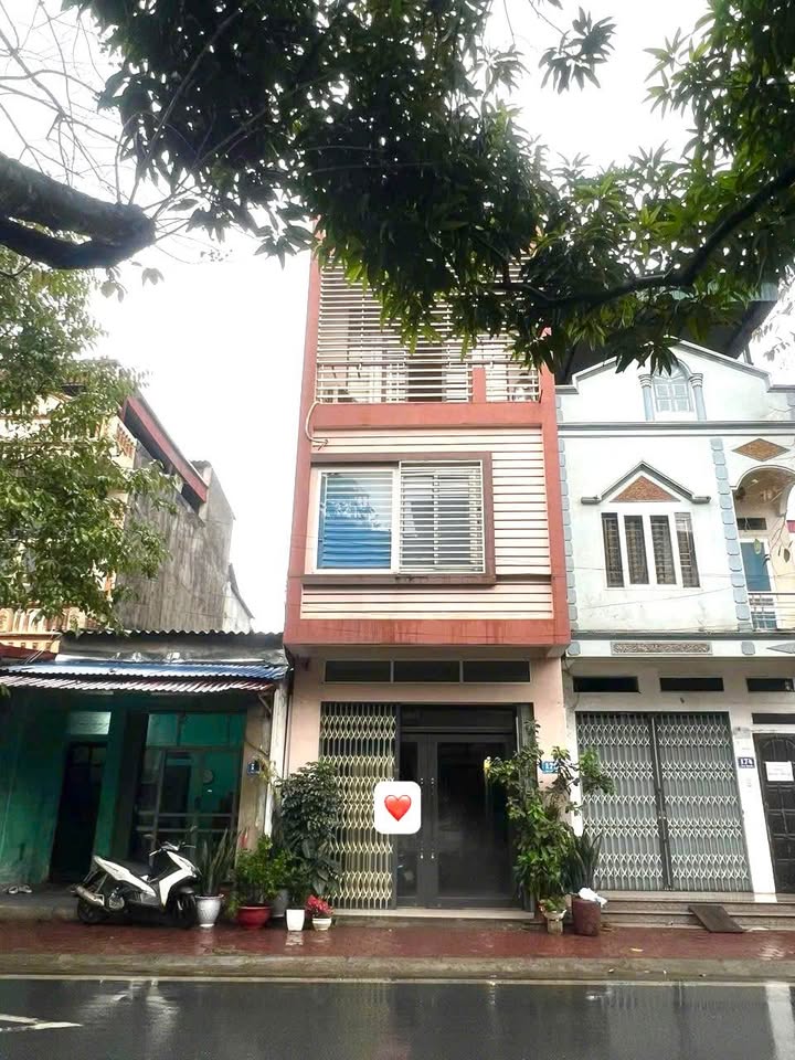 Nhà cho thuê 3 tầng đường Lý Công Uẩn 120m² giá 8 triệu - Vừa ở vừa kinh doanh!