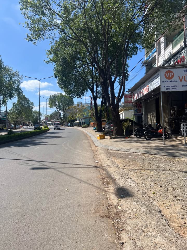 Đất lô góc 2 mặt tiền Ngô Thì Nhậm 247m² giá 3.35 tỷ - Cơ hội đầu tư tuyệt vời!