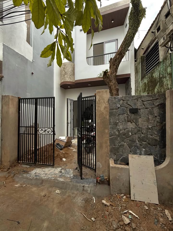 Nhà Vườn Đà Nẵng 72m² giá 4 tỷ - Gần Sân Bay, Biển 800m!