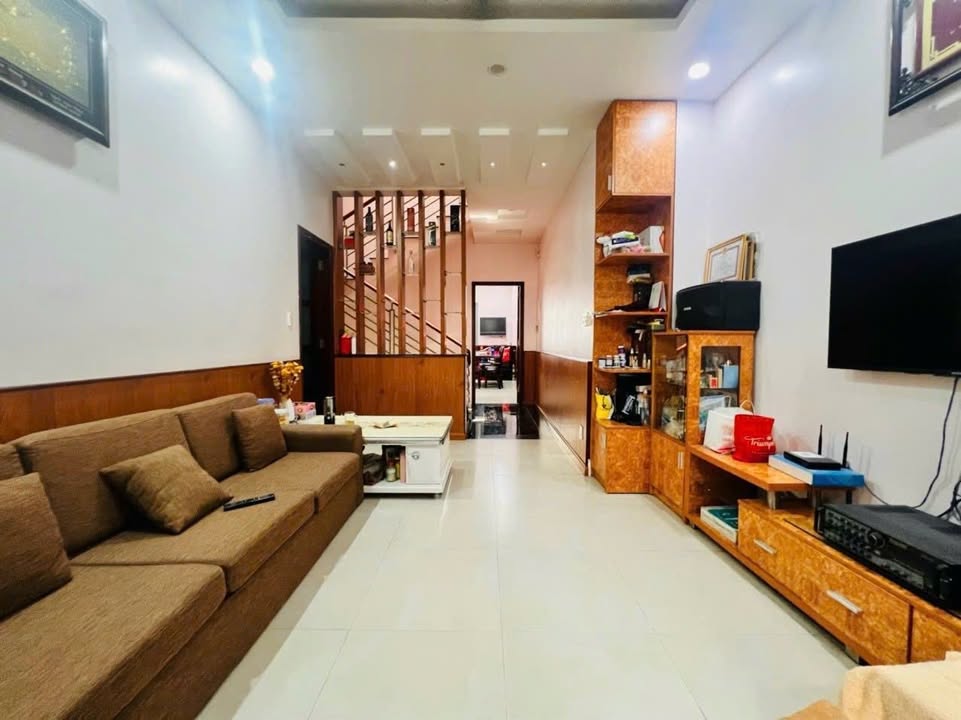 Nhà mặt tiền kinh doanh Nguyễn Thanh Tuyền, 80m² giá 14.5 tỷ - Đầu tư sinh lời ngay!