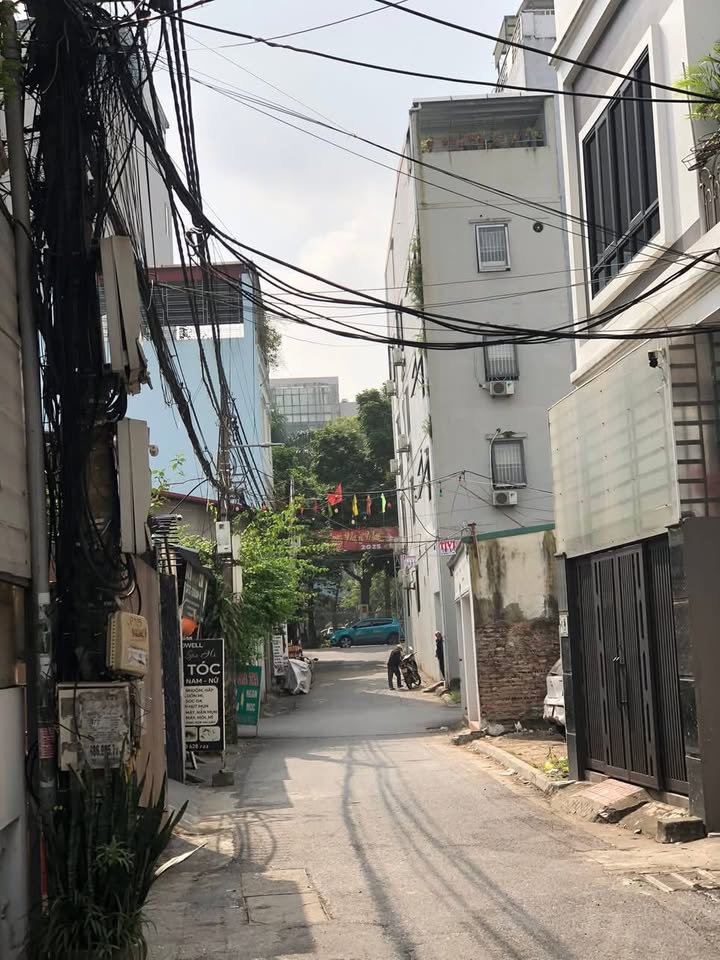 Đất nền Trung tâm Việt Hưng 65m² giá 7 tỷ - Ô tô đỗ cổng, xây dựng tự do!