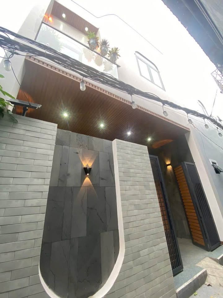 Nhà phố 1 trệt 1 lầu khu Đạo Thạnh 49m² giá 1.9 tỷ - Tặng full nội thất