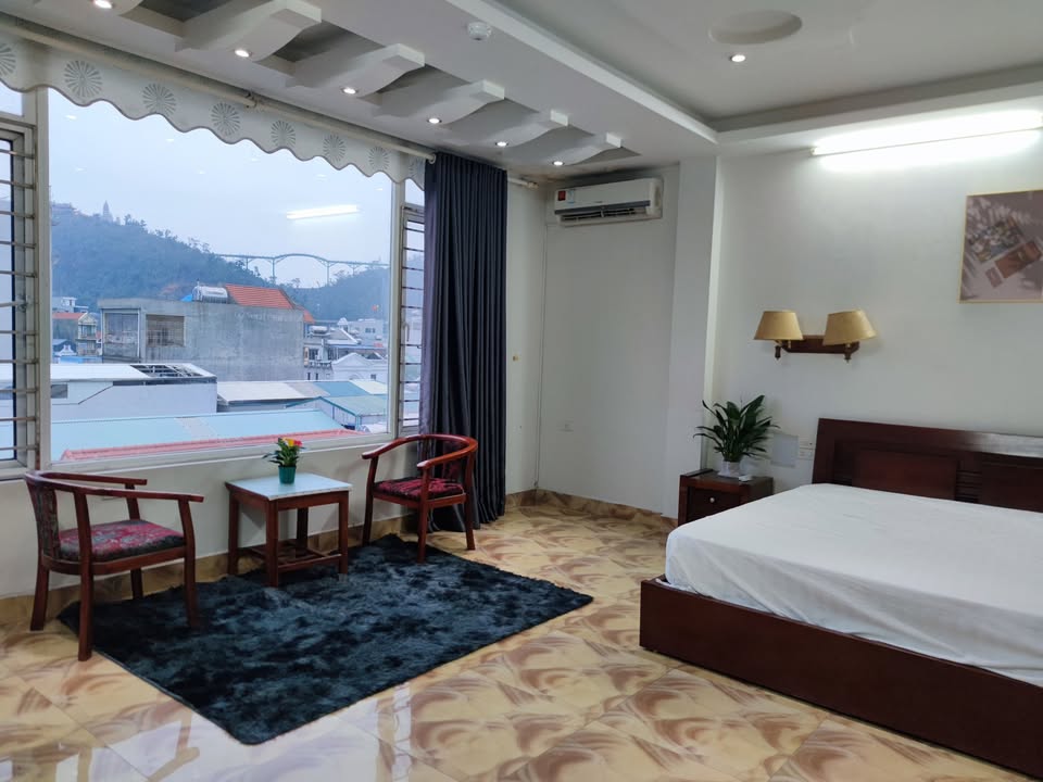 Phòng khách sạn Hạ Long 11m² giá 3.3 triệu - Sẵn sàng vào ở ngay!